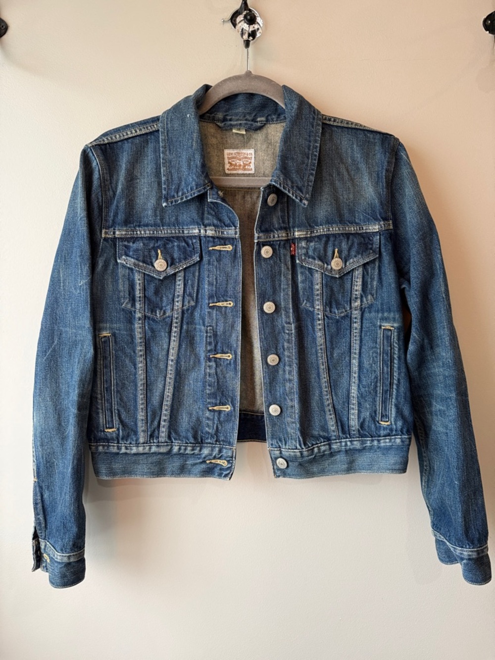 Levi's Indigo Blue Jean Jacket size large L